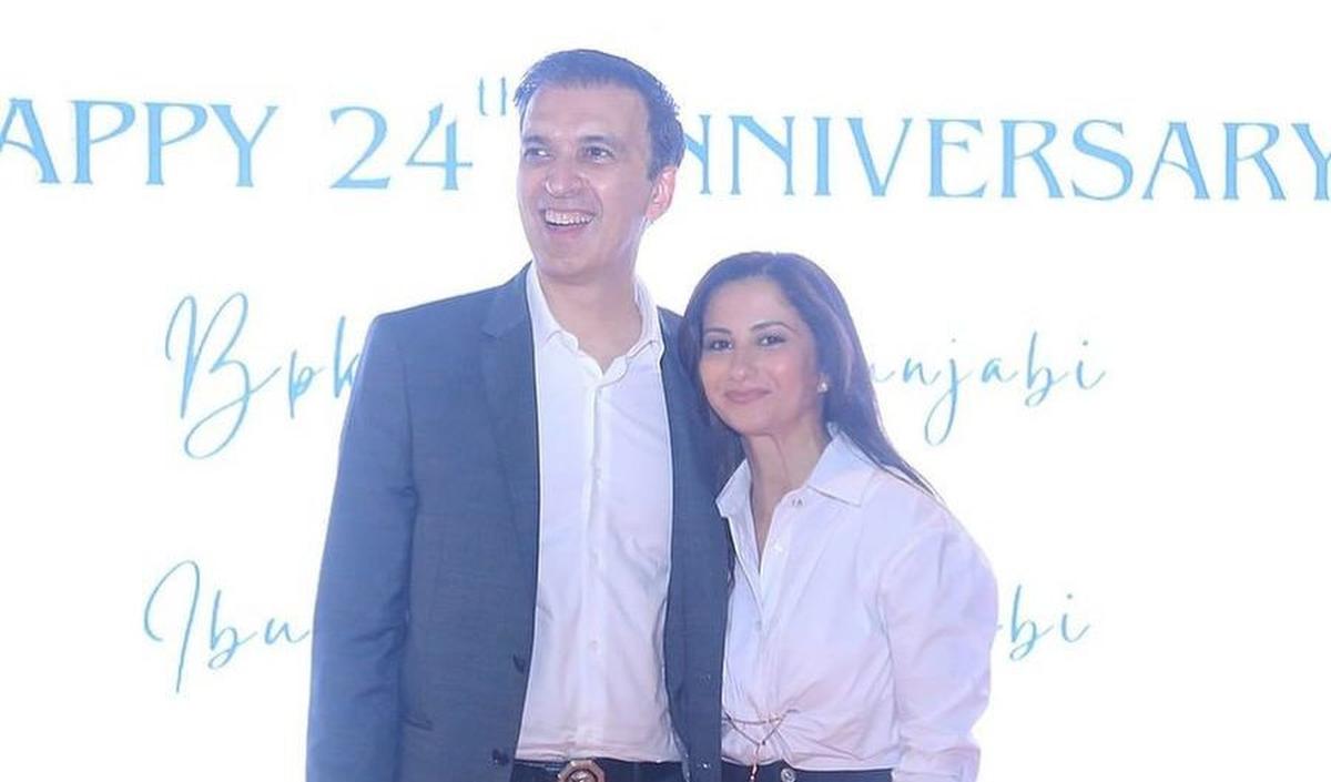 Tak sedikit pula dari para netizen yang menuliskan komentar di postingan Manoj Punjabi. Mereka mendoakan Manoj Punjabi dan sang istri.<br>