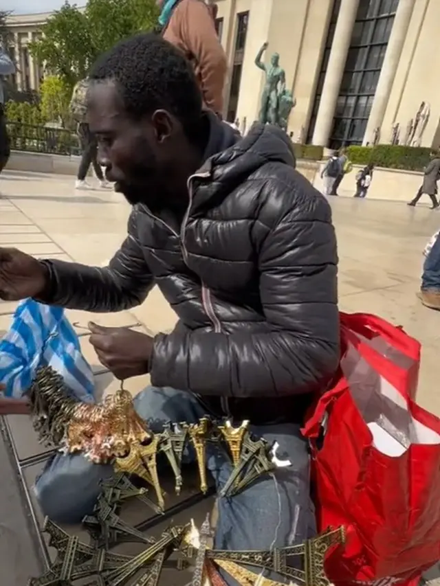Suvenir Paris