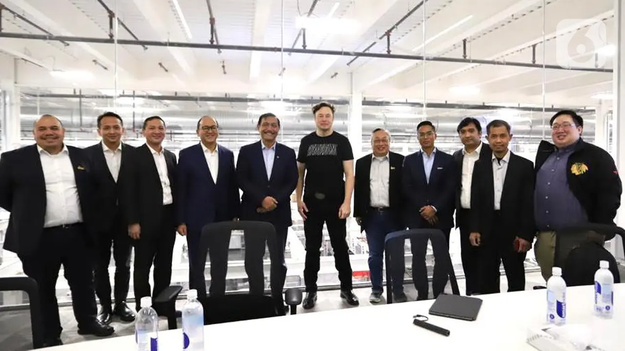 Menko Luhut, Anindya Bakrie dan Para Pengusaha Temui Pendiri Tesla Elon Musk
