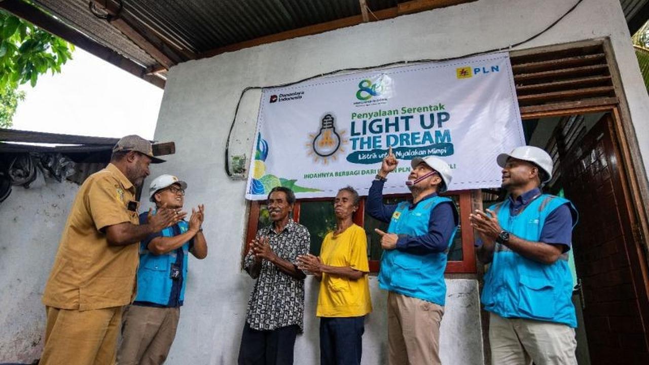 Fakta Unik: 204 Keluarga Prasejahtera di Papua-Papua Barat Kini Nikmati Sambungan Listrik Gratis dari PLN
