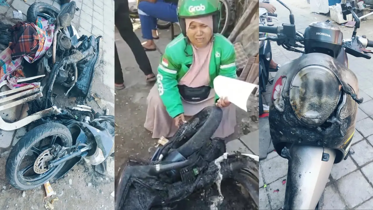 Sepeda Motor Dibakar