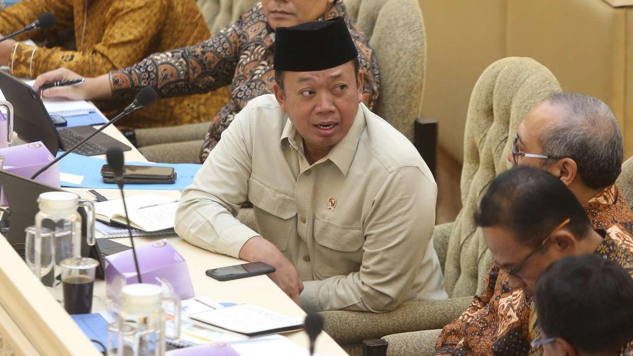 Klarifikasi Nusron Wahid Usai Heboh 'Negara Bisa Ambil Tanah Bersertifikat Tak Dipakai 2 Tahun