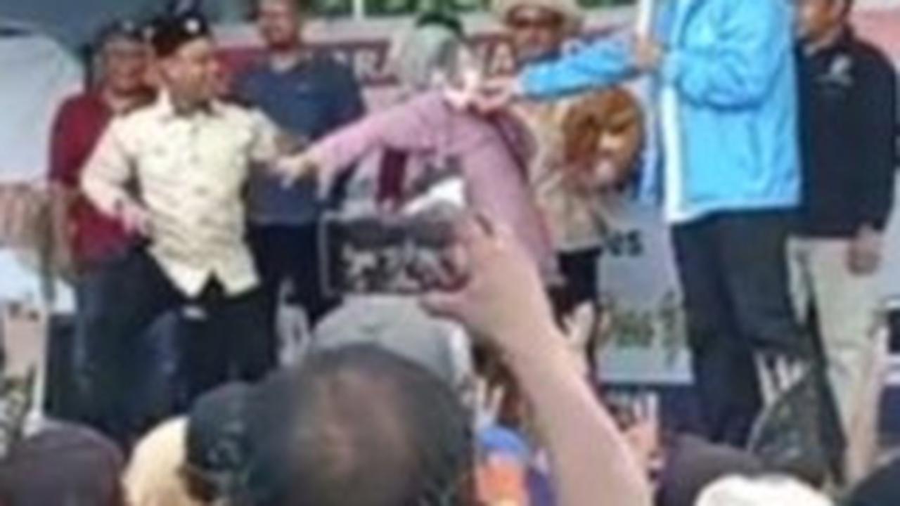 Masih Diselidiki Bawaslu, Ridwan Kamil Siapkan Tim Hukum Lawan Laporan PDIP Soal Video 'Nyawer' di Jambore BPD