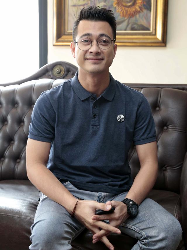 Ibu Bantah Menjodohkan Eza Gionino dengan Wanita Lain - News & Entertainment Fimela.com