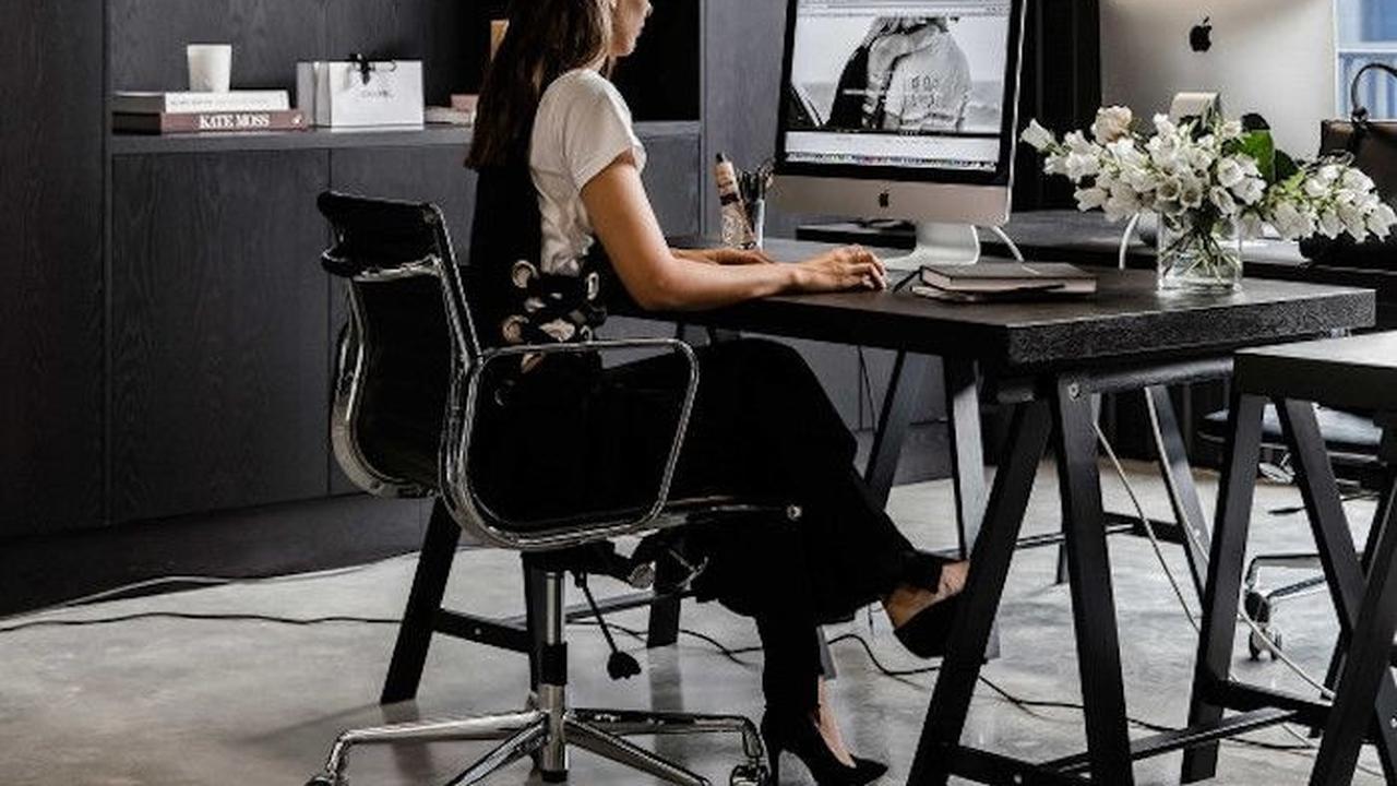 Bukan Cuma Cinta, Ini 6 Tanda Perempuan yang Siap Menjadi Istri
