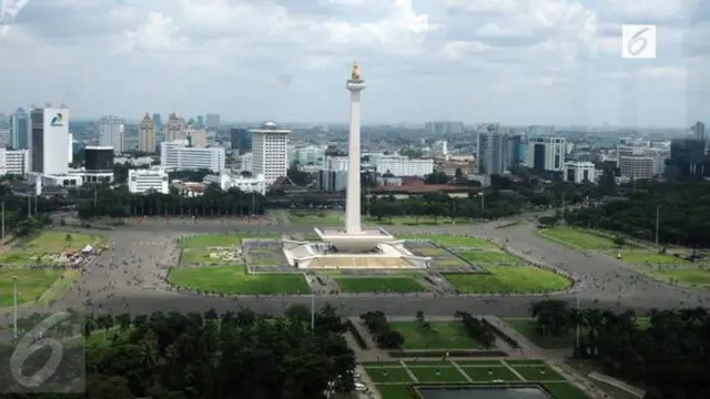 Presiden RI Joko Widodo meminta Menteri PPN/Kepala Bappenas untuk mengkaji kemungkinan pemindahan Ibu Kota Negara Indonesia dari Jakarta ke Palangkaraya