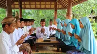 Mengenal Sholawat Jawa, Tradisi Lama yang Menyimpan Kekuatan Spiritual Luar Biasa