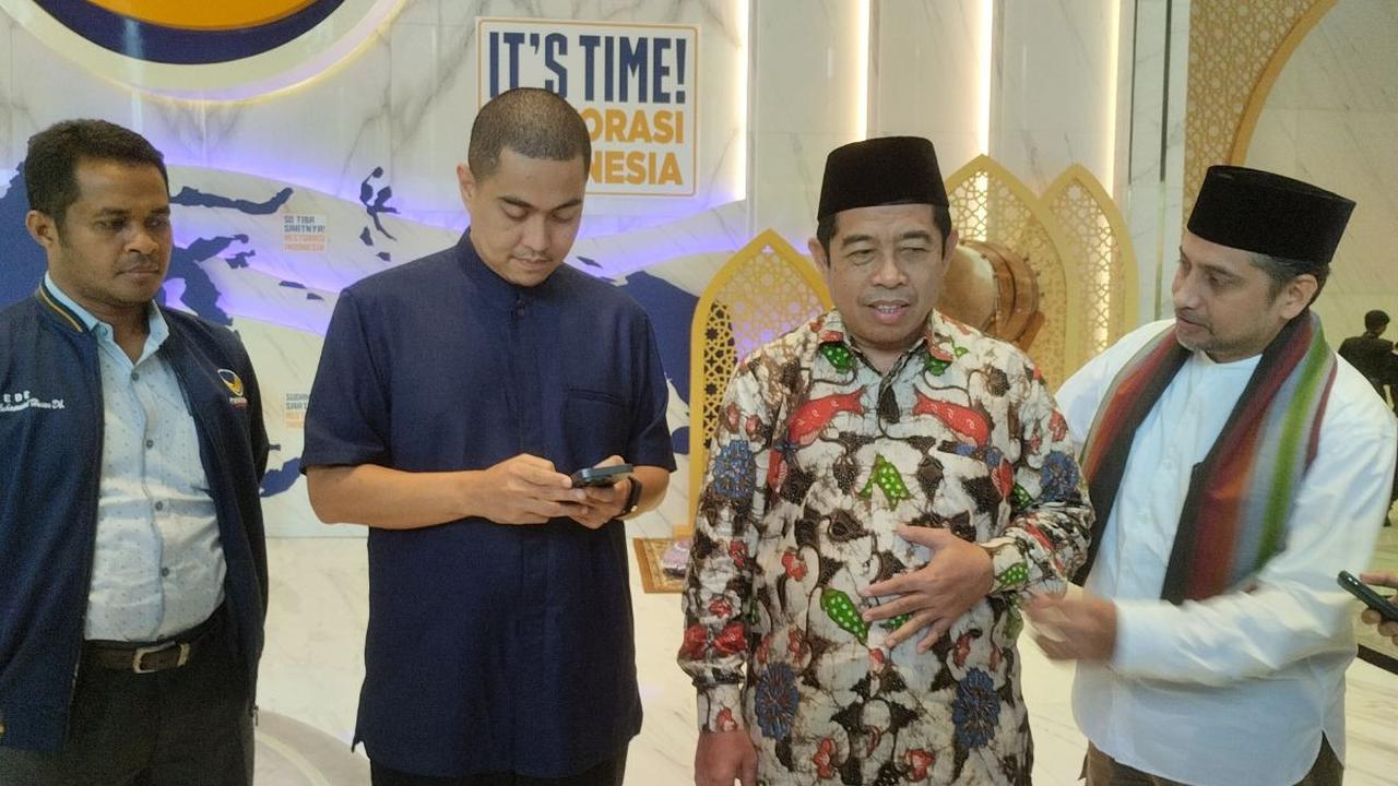 Menurut Hasanuddin, PKB setuju usulan PKS itu karena setelah RUU DKJ ditetapkan menjadi undang-undang, maka Jakarta bakal berganti status. Sehingga, Hasanuddin menilai pembentukan DPRD tingkat II serta Pilkada di tingkat wali kota sah-sah saja diterapkan.