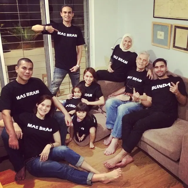 Ungkap Curahan Duka, Ini 6 Kenangan Manis Ayah dan Mendiang Ashraf Sinclair