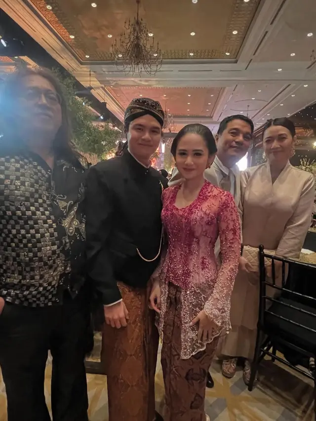 Tissa Biani dan Dul Jaelani (Instagram/@tissabiani)