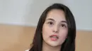 Pesona yang dimiliki oleh Chelsea juga sering kali banyak memikat pria. Bahkan, tidak sedikit dalam laman media sosial banyak yang memujinya. Ditambah lagi penampilannya yang sederhana. (Adrian Putra/Bintang.com)