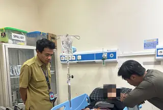 Seorang siswa kelas VII SMP PGRI 2 Nagrak, Kabupaten Sukabumi, berinisial AI (12), diduga menjadi korban perundungan dan penganiayaan oleh kakak kelasnya. (Liputan6.com/Fira Syahrin)