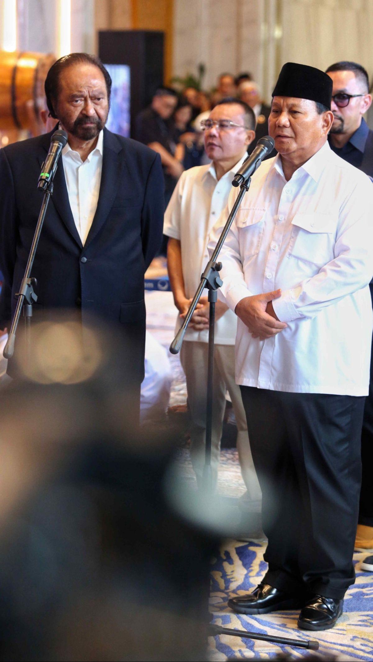 Dalam momen tersebut, Surya Paloh menyampaikan ucapan selamat dan menyapa Prabowo sebagai presiden terpilih.&nbsp;Liputan6.com/Angga Yuniar<br>