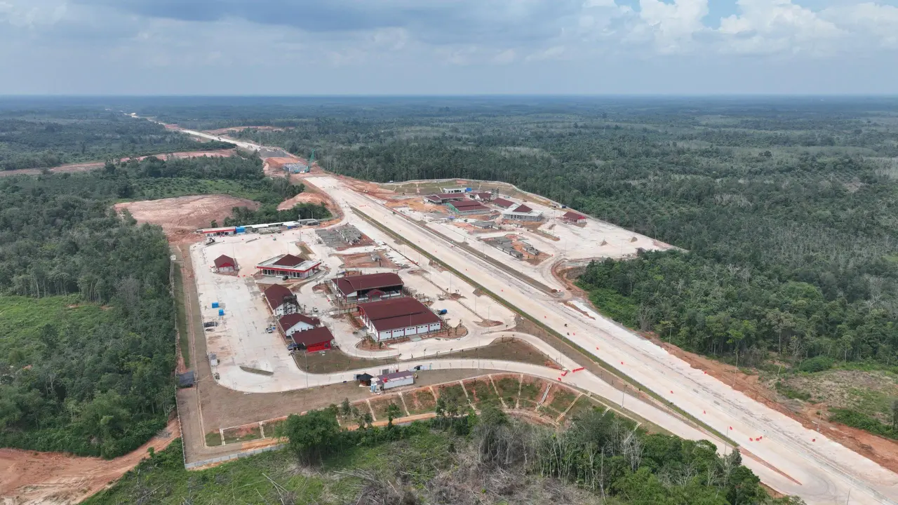 Jalan Tol Palembang-Betung