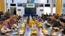 Marciano juga menyatakan mendukung penuh segala upaya yang dilakukan Jenderal Hing Bun Hieng dan jajarannya untuk mencari solusi terbaik perdamaian dan persatuan sebagaimana nilai pada olahraga. (Dok. KONI)