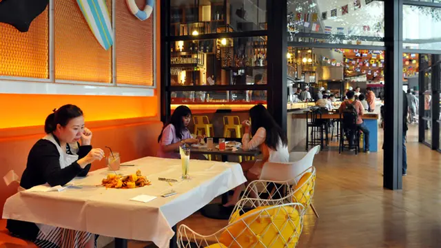 Dancing Crab Hadirkan Nuansa Restoran Seafood Khas Singapura