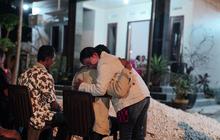 Tangis Keluarga ASN Wili Mbuik, ASN Korban Penembakan KKB