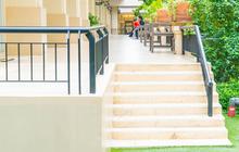 8 Model Tangga Depan Rumah, Bikin Rumah Minimalis jadi Lebih Estetik, Modern dan Elegan