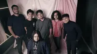 Raden Ajeng and the Angel Wings saat luncurkan versi terbaru dari album Phantasia. (Dok. IST)