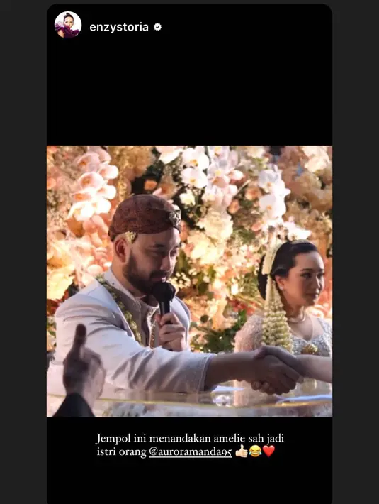 [Instagram/auroramanda95]