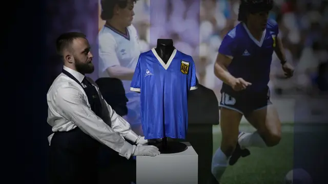 Jersey Diego Maradona saat Cetak Gol Tangan Tuhan Dilelang