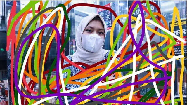 Wanita Ini Minta Fotonya Diedit Agar Lebih Meriah, 6 Hasilnya Jadi Kocak