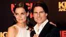 Katie Holmes meminta cerai dari Katie Holmes karena saat hamil ia dipaksa untuk mematuhi aturan yang aneh karena Toma dalah penganut Scientology. (The Inquisitr)