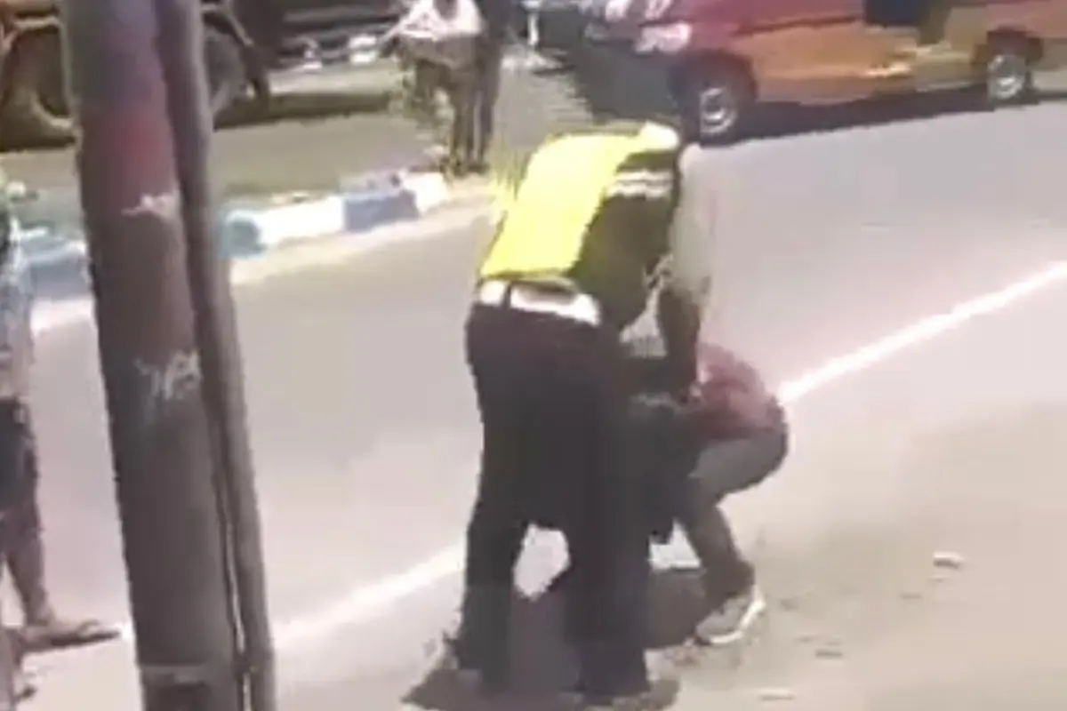 Oknum Polisi Aniaya Warga