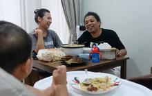 Indah Permatasari dan Arie Kriting Ungkap Alasan Perlihatkan Wajah Sang Buah Hati, Alasannya Bikin Terenyuh