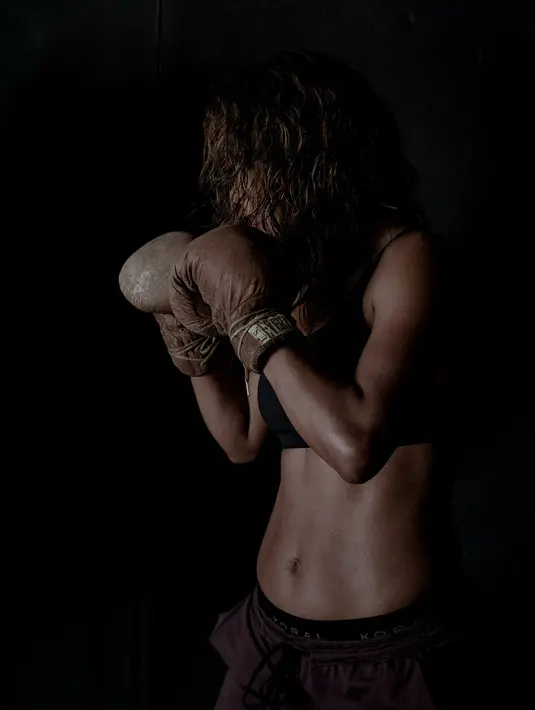 Meski sudah berusia kepala 5, Halle Berry masih cantik dan seksi saat olahraga loh! (instagram/halleberry)