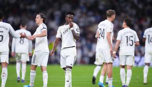 Vinicius Junior merayakan golnya ke gawang Deportivo Alaves, Rabu (22/4/2026) (AP Photo/Manu Fernandez)