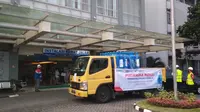 Subholding Gas Grup sebagai bagian dari Holding Migas PT Pertamina (Persero) bersinergi dalam menyerahkan bantuan oksigen sebanyak 50 tabung berukuran 6 M³ ke Rumah Sakit UGM Yogyakarta, (22/07/2021).