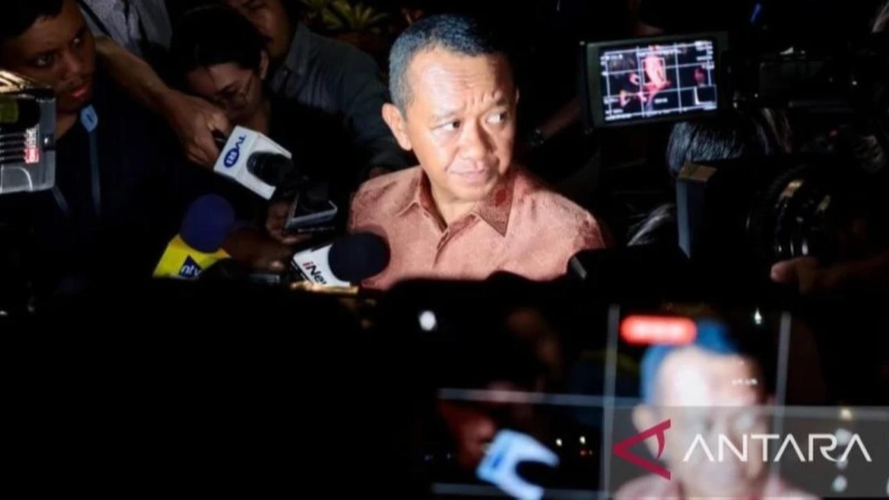 Prabowo Tegaskan Penegakan Aturan di Bandara Morowali, Bahlil: Jangan Pandang Bulu