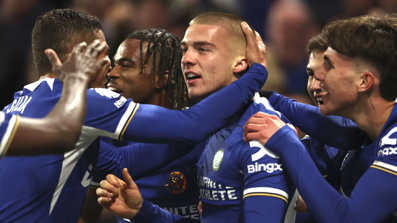 Alfie Gilchrist - Chelsea vs Everton