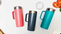 Trik Membersihkan Botol Minum yang Bau Apek, Dijamin Higienis Digunakan Lagi