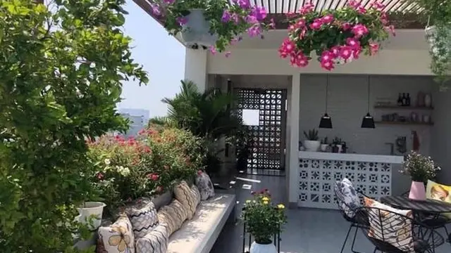 Desain Taman Atap Rumah Minimalis Lengkap dengan Bar