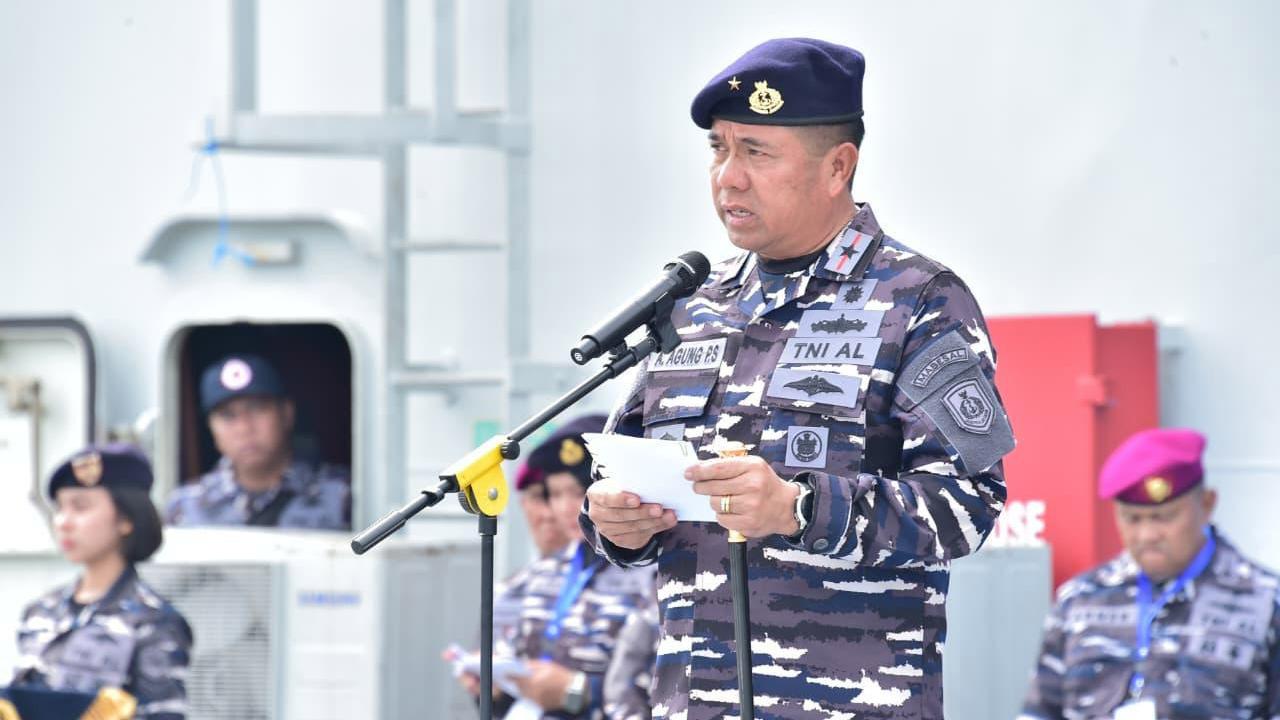 FOTO: TNI AL Tempa 500 Mahasiswa Jadi Generasi Cinta Laut di Sailing Camp 2025