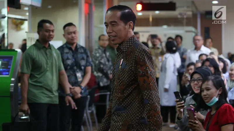 Presiden Jokowi Tinjau Pelayanan OSS di BKPM