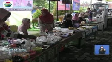 Remaja masjid di Banyumas gelar pasar kaget untuk memudahkan warga memperoleh menu buka puasa dengan harga terjangkau.