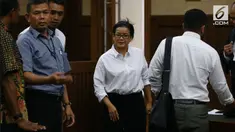 Jaksa Penuntut Umum (JPU) KPK mendakwa Miryam S Haryani telah memberi keterangan palsu dalam persidangan e-KTP. Miryam pun mengajukan keberatan atau eksepsi.