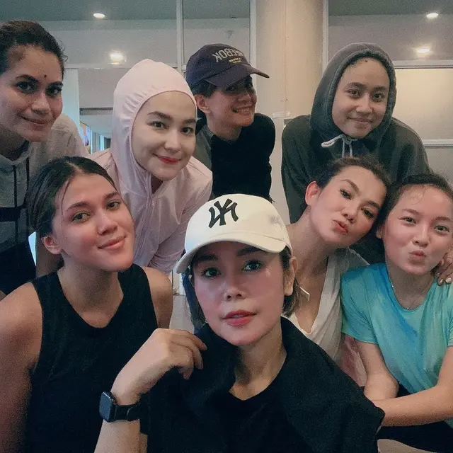 6 Potret Reza Artamevia yang Kini Rajin Olahraga Usai Bebas Rehabilitasi