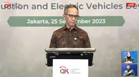 Ketua Dewan Komisioner Otoritas Jasa Keuangan (OJK) Mahendra Siregar dalam OJK International Research Forum 2023, di Jakarta, Senin (25/9/2023). (Arief/Liputan6.com)