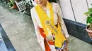 Di acara wisudanya, Reina Kato mengenakan kebaya dan bawahan batik (instagram/yukikt)