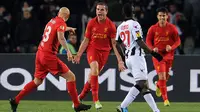 Henderson Antar Liverpool Unggul 1-0