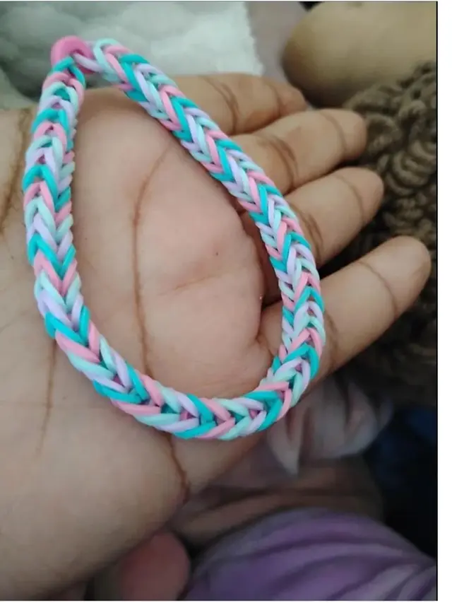 6 Potret Benda Viral 90-an yang Hampir Terlupakan, Nostalgia Masa Kecil