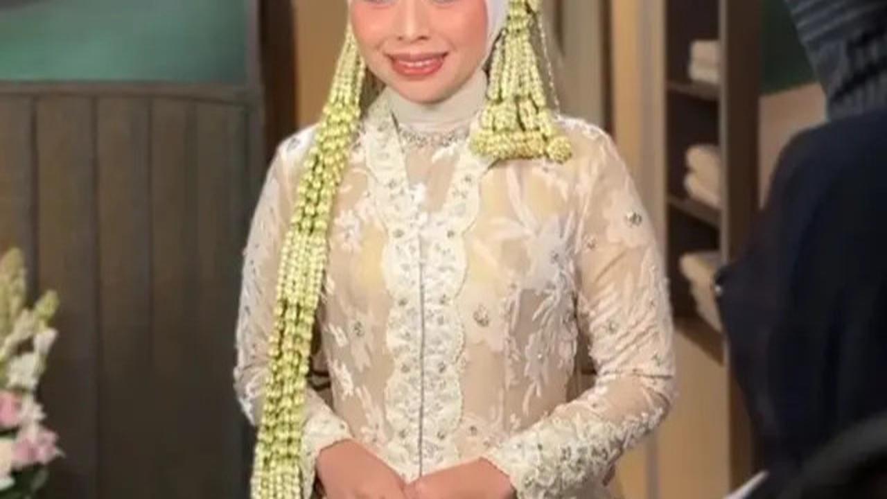 Potret Detail Kebaya Pernikahan Putri Karlina Menantu Dedi Mulyadi, dari Akad hingga Resepsi