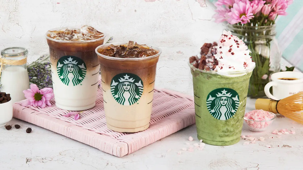 Art in A Cup Starbucks