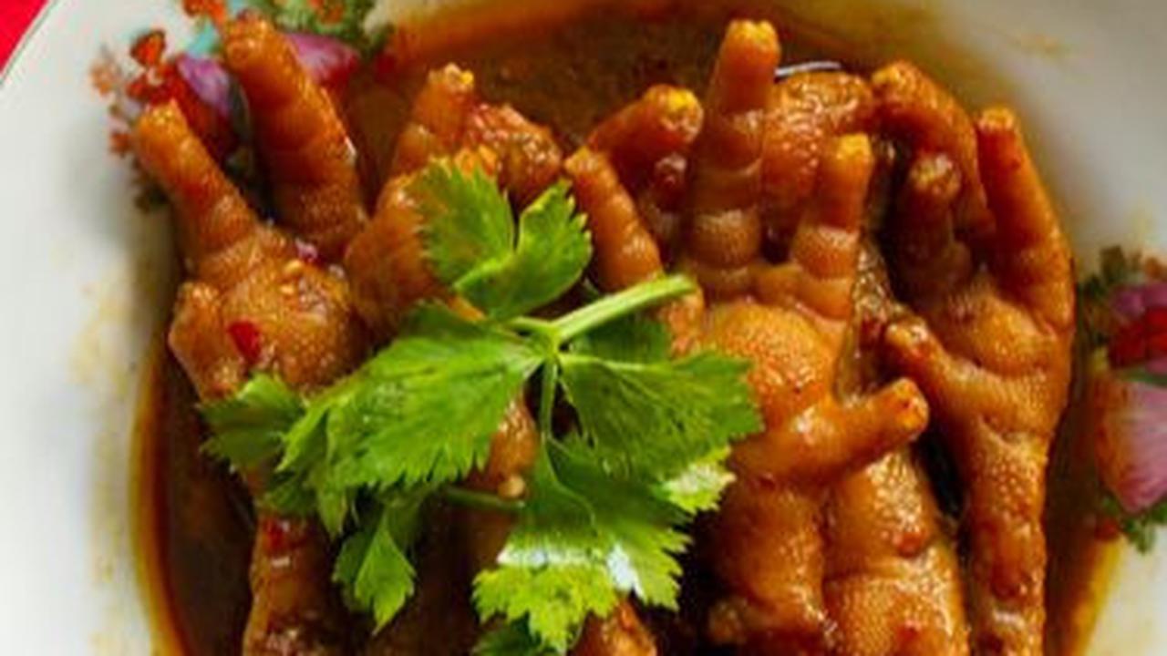 Top 5 Makanan Khas Indonesia yang Ekstrem, Berani Mencobanya?