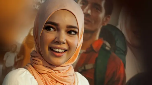 Dewi Sandra