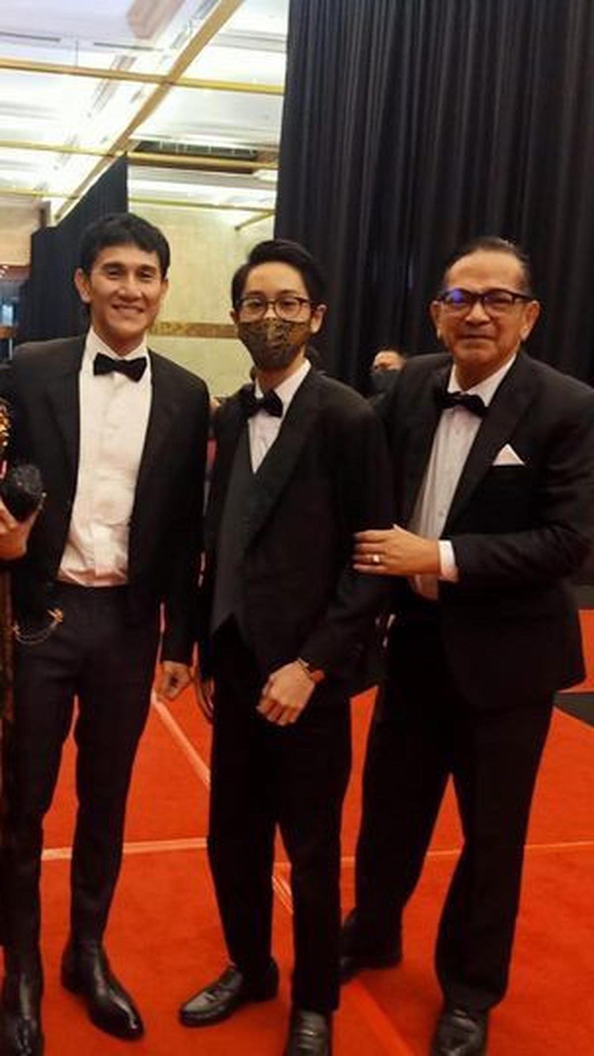 Ray Sahetapy Masih Aktif Menghadiri Acara-acara Bersama Rekan-rekan Aktor.